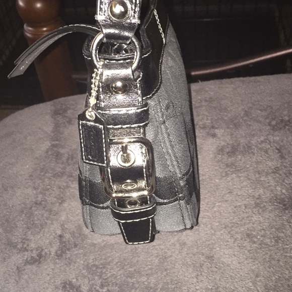 Authentic Coach purse - Picture 5 of 5